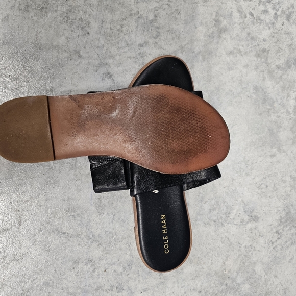 Sandals - Picture 3 of 3